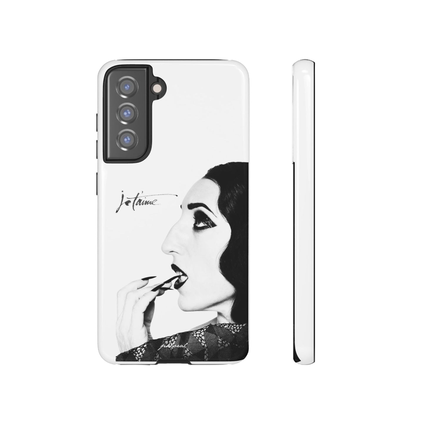Je T’aime Noir phonecase lifestyle shot