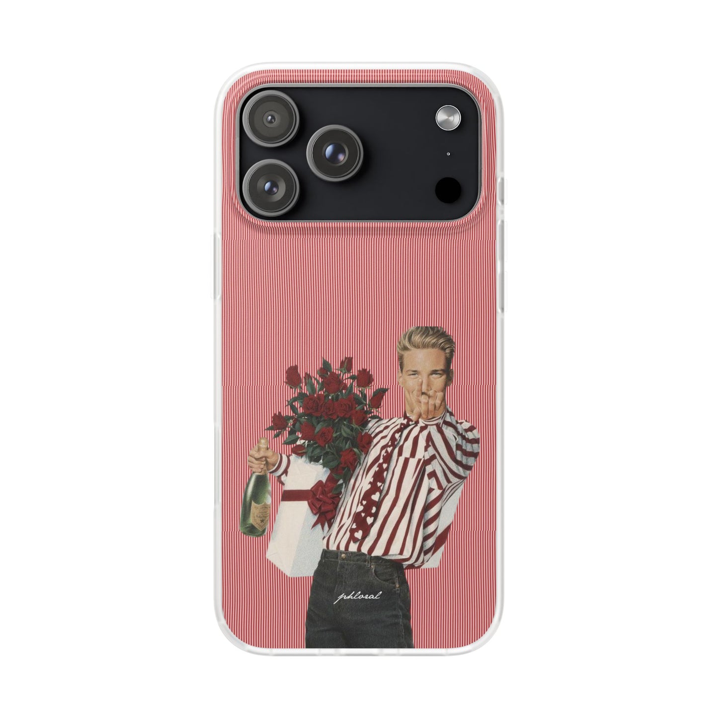 Heartthrob accessory showing intricate pattern close-up