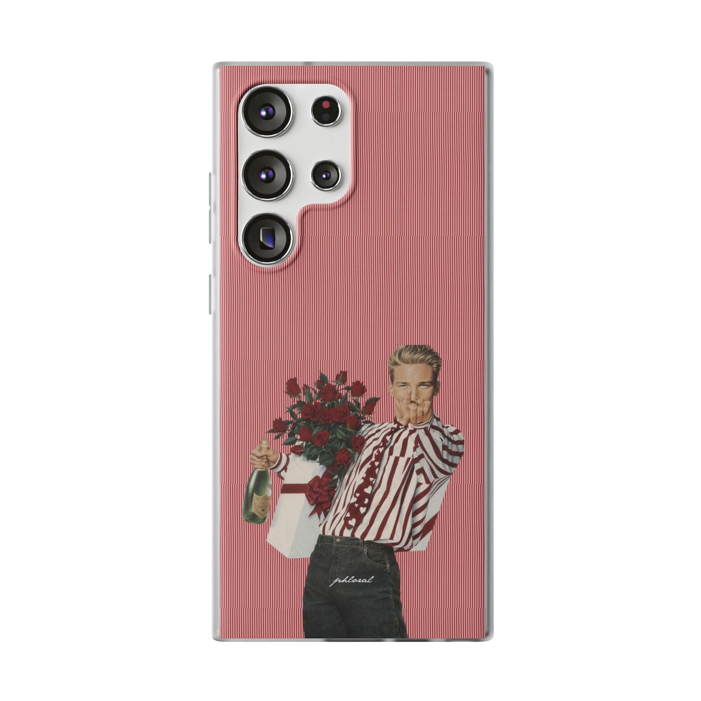 Heartthrob accessory showing intricate pattern close-up