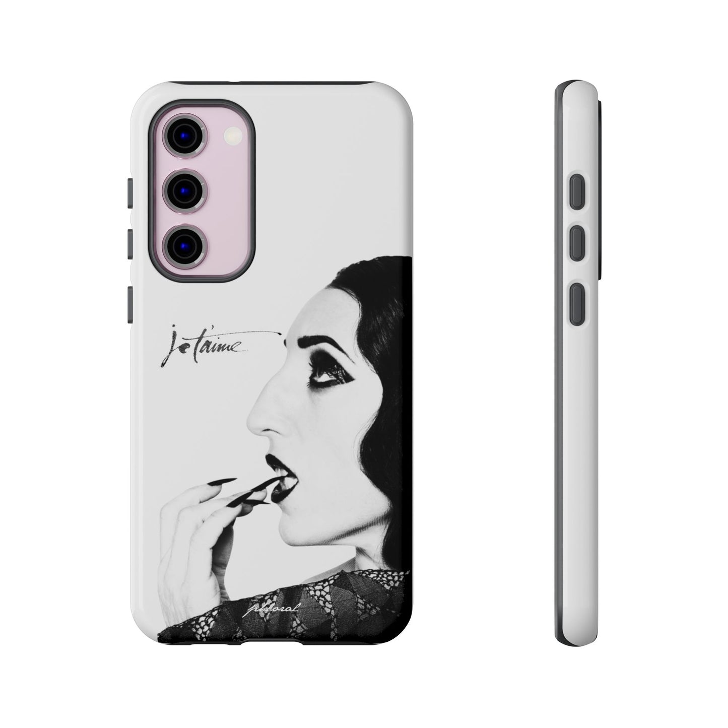 Je T’aime Noir phonecase lifestyle shot