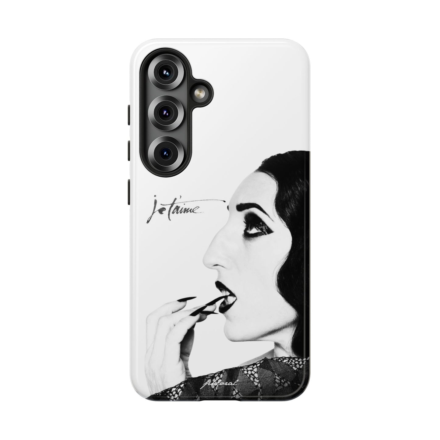 Je T’aime Noir phonecase lifestyle shot