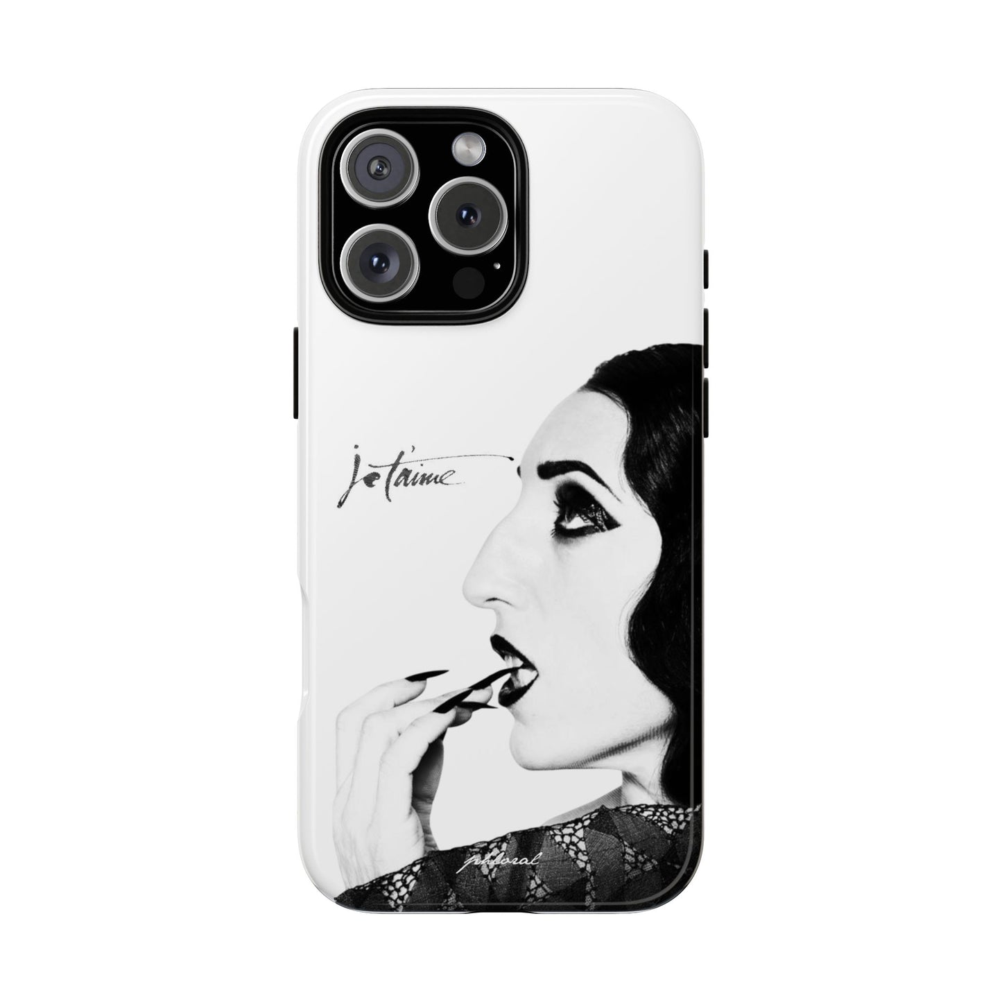 Je T’aime Noir phonecase lifestyle shot