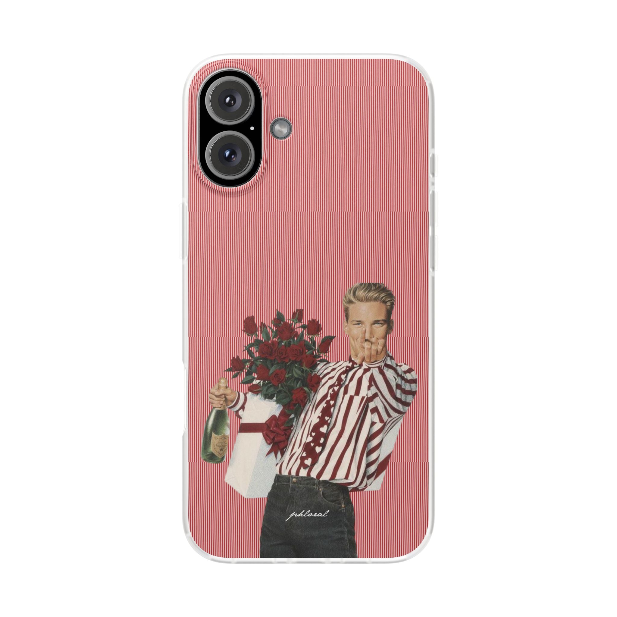 Heartthrob in hand showing elegant design details
