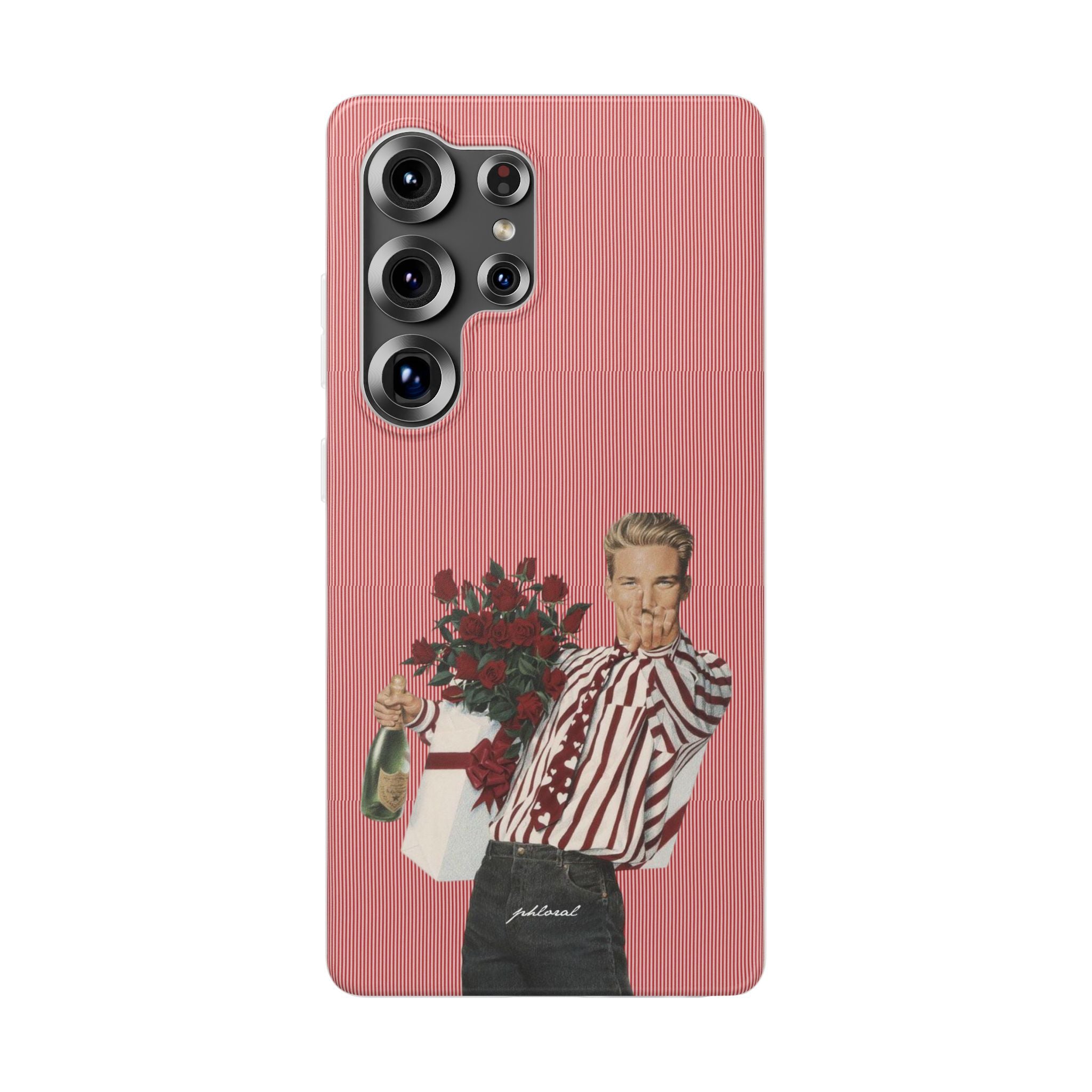 Heartthrob accessory showing intricate pattern close-up